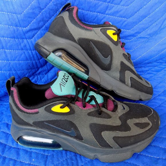 Nike Air Max 200 Black Sneakers - Size 7-1/2 - Picture 2 of 7